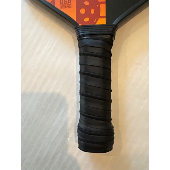 Selkirk SLK Pickleball Paddle Graphite Latitude 2.0 USAPA Approved Lightweight - Picture 4 of 11